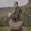 Cyme Edition Strukturiertes Taupe