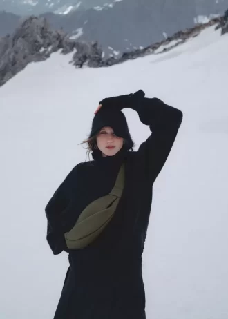 Neyu Edition Glattes Rauchgrün