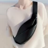 Neyu Edition Glattes Schwarz