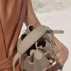 Numéro Huit Edition Strukturiertes Taupe