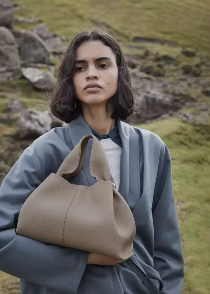 Numéro Neuf Edition Strukturiertes Taupe