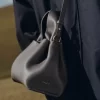 Numéro Neuf Mini Edition Strukturierter Stein