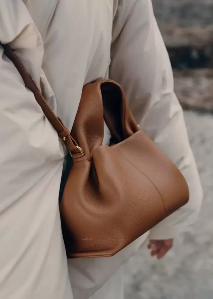 Numéro Neuf Mini Edition Strukturiertes Kamel