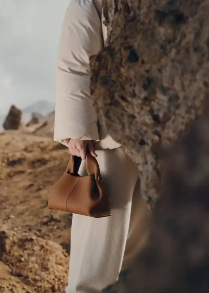 Numéro Neuf Mini Edition Strukturiertes Kamel