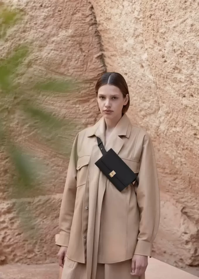 Numéro Sept Belt Edition Strukturiertes Schwarz