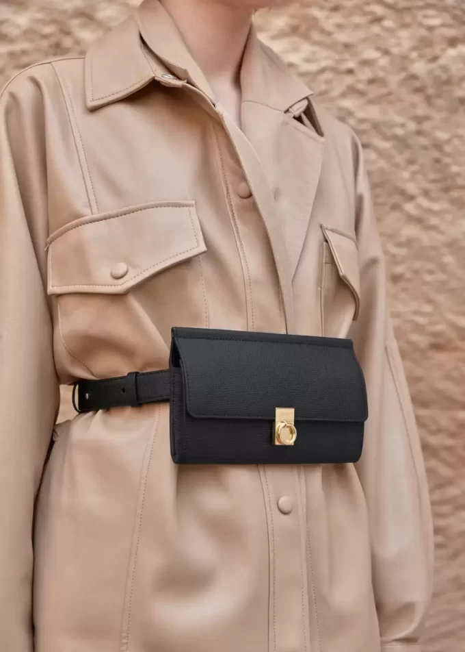 Numéro Sept Belt Edition Strukturiertes Schwarz