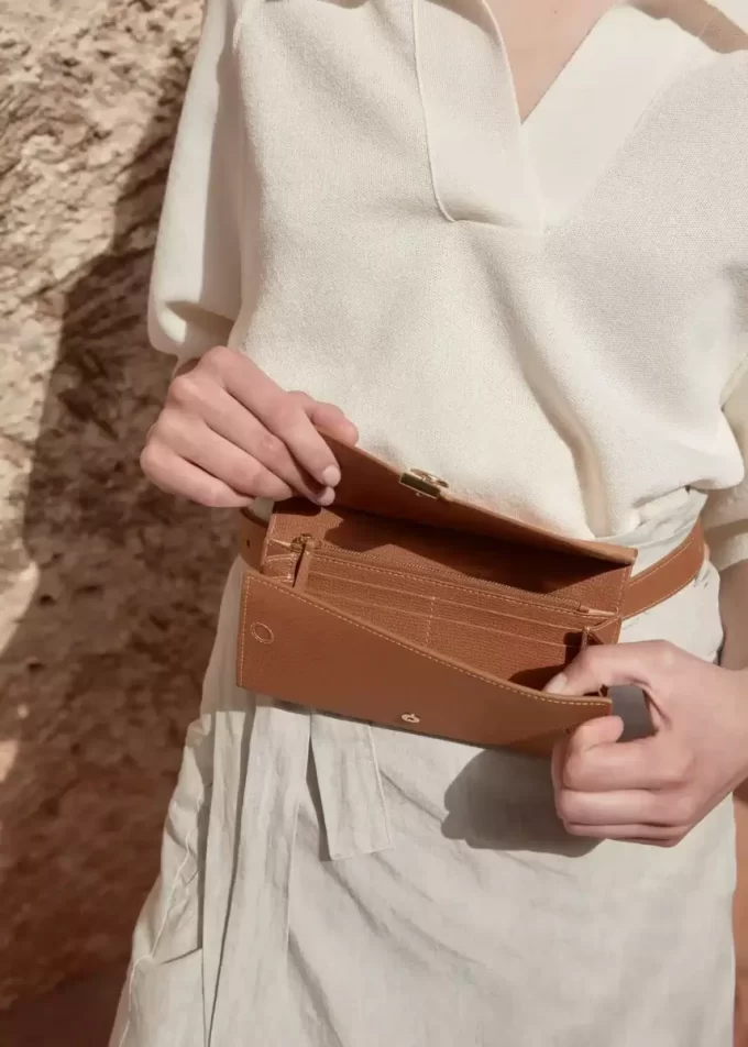 Numéro Sept Belt Edition Textured Duo Camel
