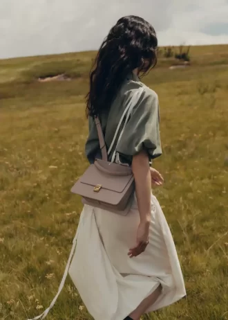 Numéro Sept Edition Strukturiertes Taupe