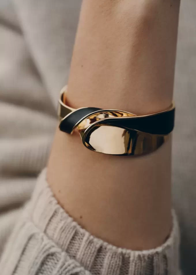Éole Cuff Edition Schwarzes Leder